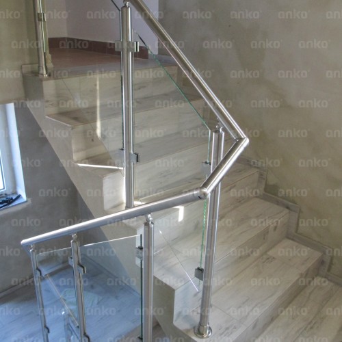 Realizacja Anko Balustrady wewnętrzne W44