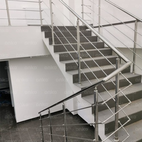 Realizacja Anko Balustrady wewnętrzne W37