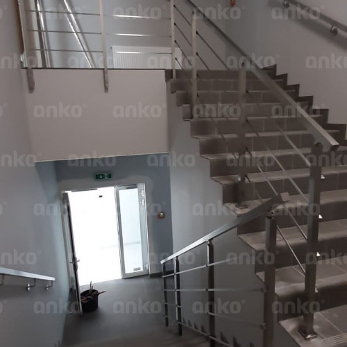 Realizacja Anko Balustrady wewnętrzne W24