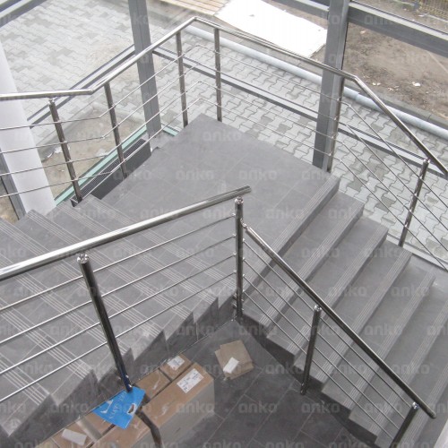 Realizacja Anko Balustrady wewnętrzne W16